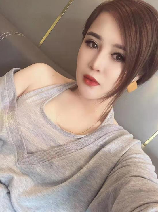 白云圆润圆润小倩